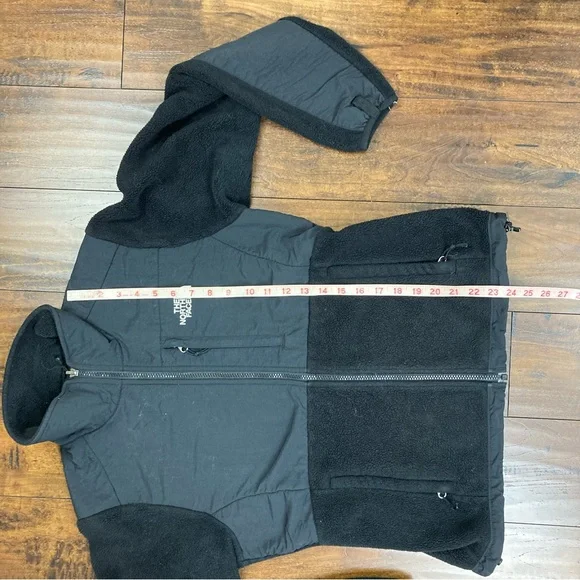 THE NORTH FACE Women’s Black Jacket Coat Zip Up Fleece Lined Size Small - Picture 8 of 11
